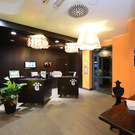 Hotel Guglielmo Катандзаро Екстериор снимка