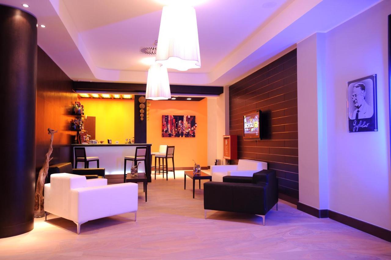 Hotel Guglielmo Катандзаро Екстериор снимка