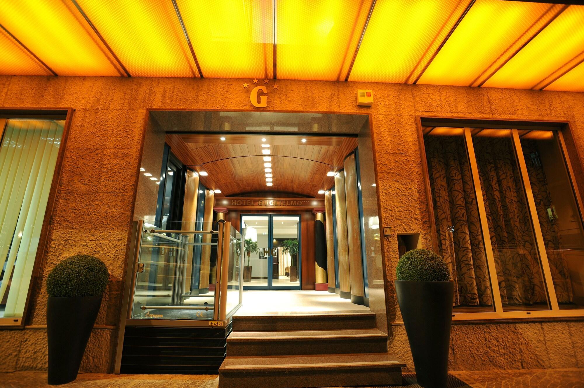 Hotel Guglielmo Катандзаро Екстериор снимка