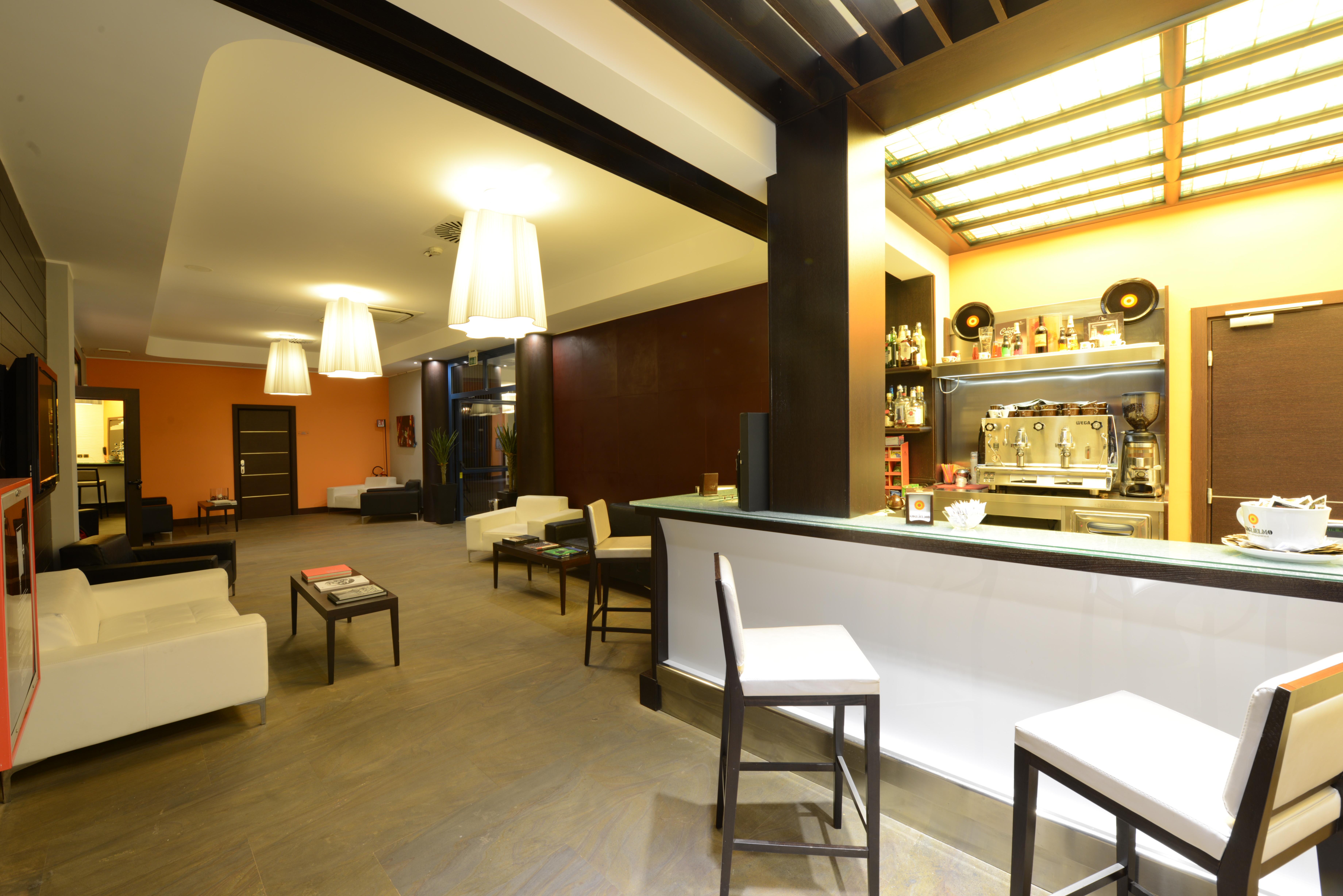 Hotel Guglielmo Катандзаро Екстериор снимка