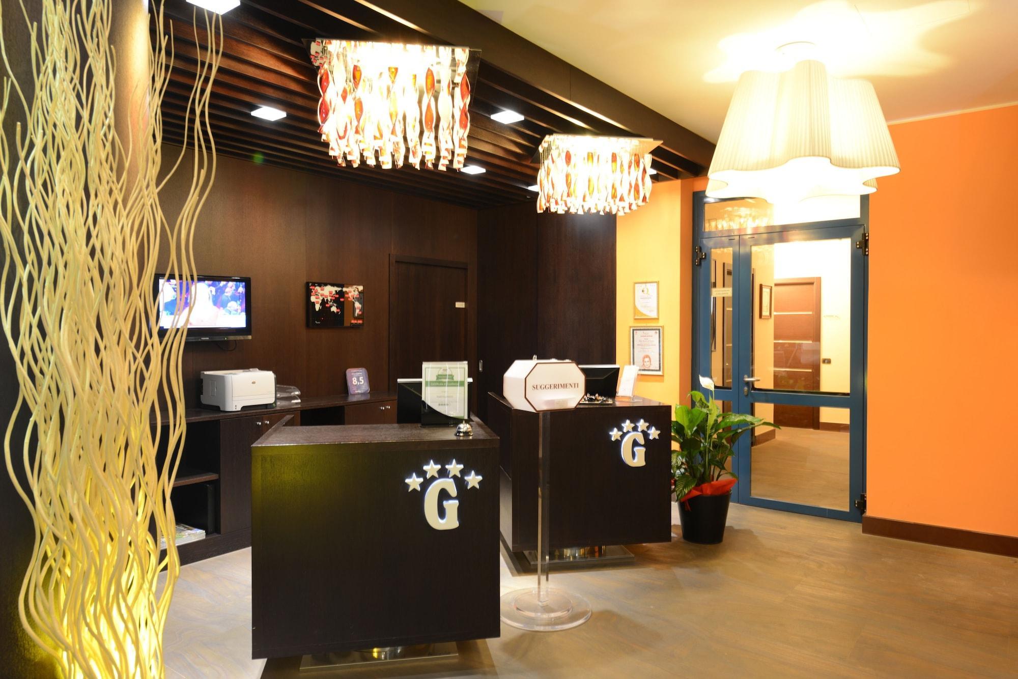 Hotel Guglielmo Катандзаро Екстериор снимка