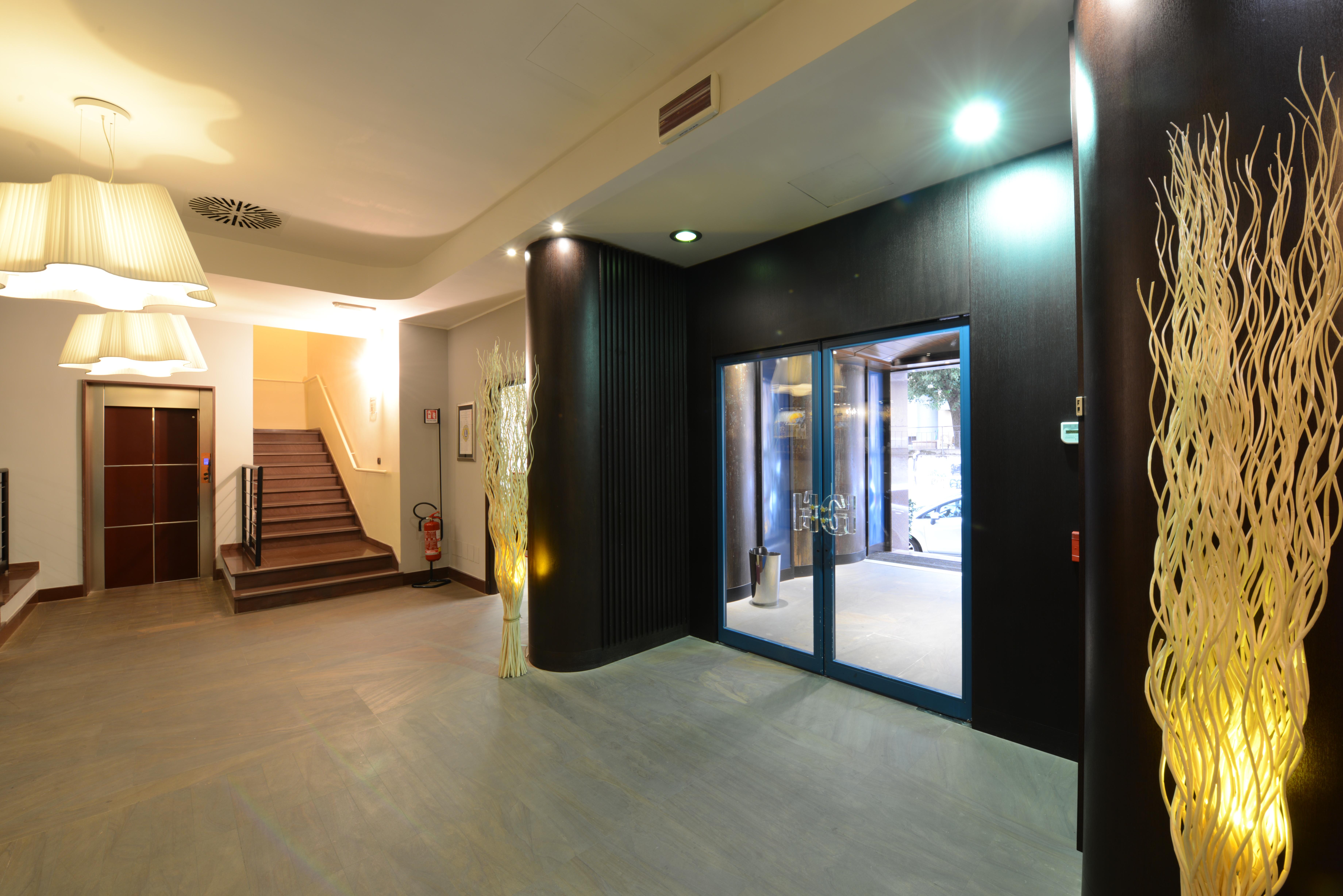 Hotel Guglielmo Катандзаро Екстериор снимка