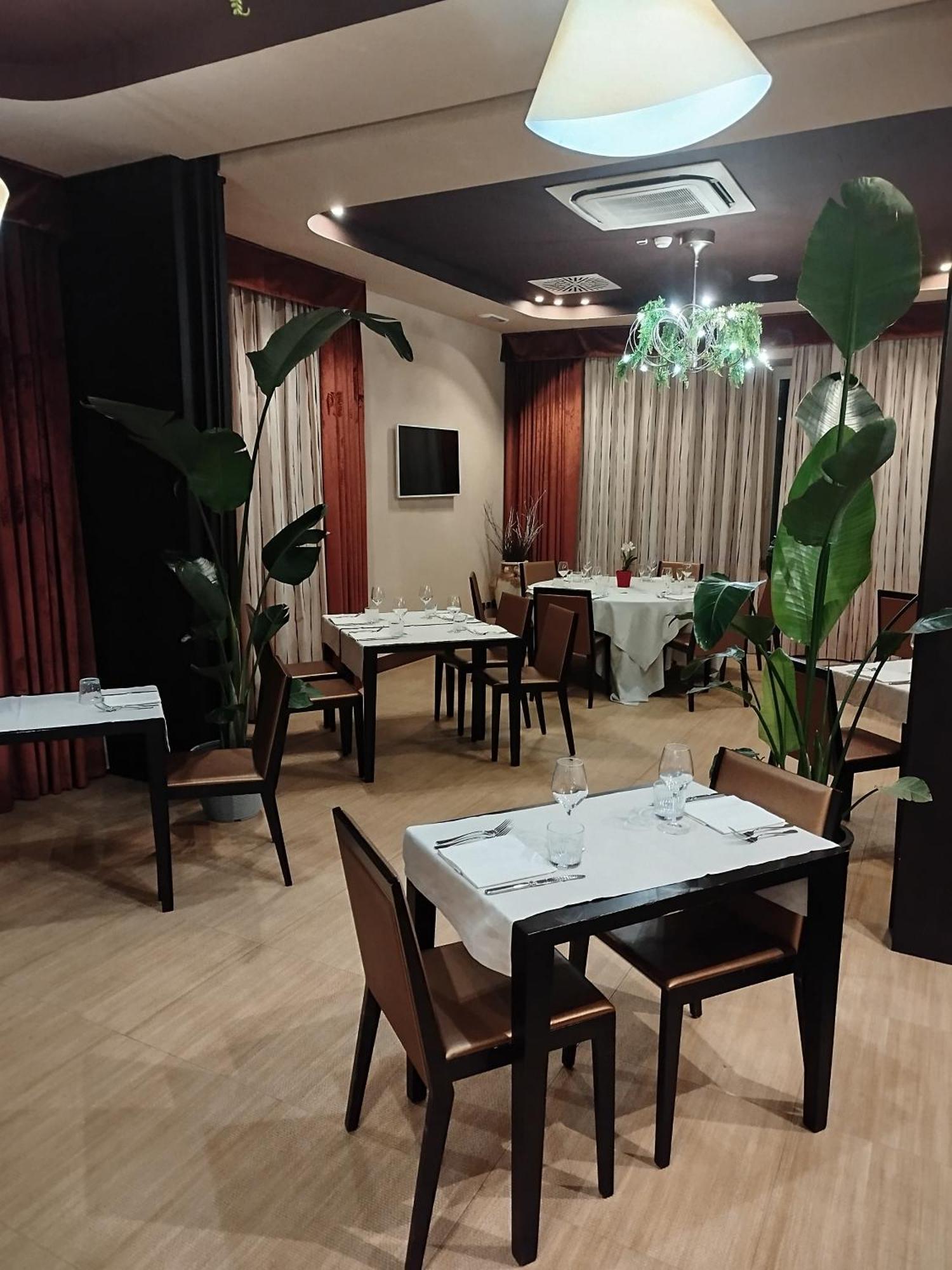 Hotel Guglielmo Катандзаро Екстериор снимка
